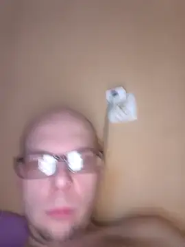 Snapshot of tomeksex1x chatting on 02/11/26, 12:43 tomeksex1x online show from 02/11/26, 12:43