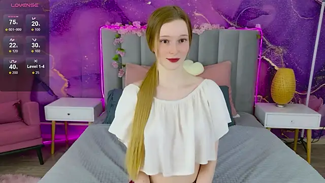 Snapshot of Mollydollzz chatting on 05/16/26, 12:59 Mollydollzz online show from 05/16/26, 12:59