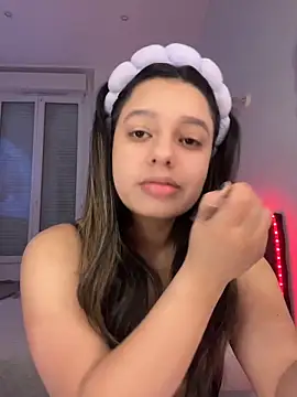 Lusty Lunaa online show from 04/10/26, 07:15