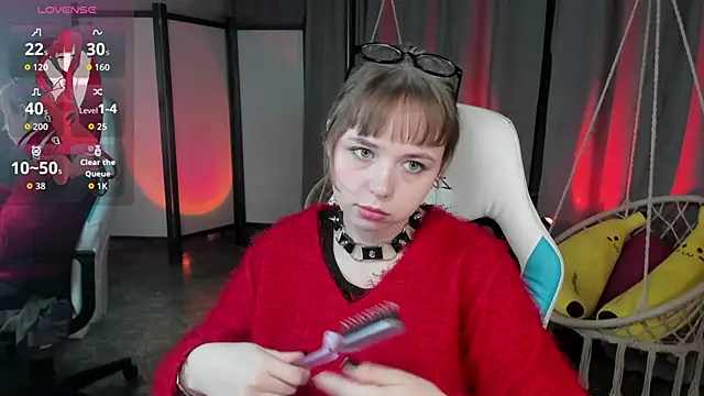 LeonaHicks online show from 05/11/26, 05:53
