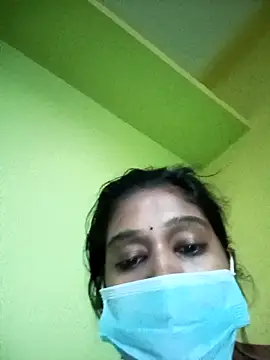 Snapshot of bannerjeesneha20 chatting on 04/06/26, 11:55 bannerjeesneha20 online show from 04/06/26, 11:55