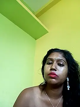 Snapshot of bannerjeesneha20 chatting on 05/09/26, 03:54 bannerjeesneha20 online show from 05/09/26, 03:54
