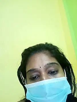 Snapshot of bannerjeesneha20 chatting on 04/07/26, 07:59 bannerjeesneha20 online show from 04/07/26, 07:59