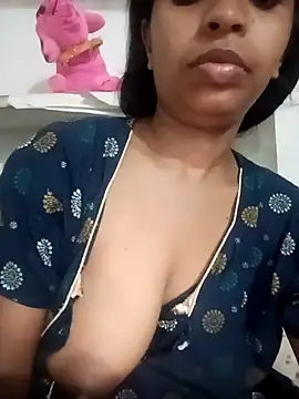 Snapshot of bannerjeesneha20 chatting on 03/29/26, 06:53 bannerjeesneha20 online show from 03/29/26, 06:53