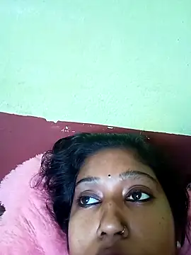 Snapshot of bannerjeesneha20 chatting on 04/29/26, 03:11 bannerjeesneha20 online show from 04/29/26, 03:11