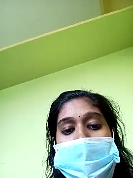 Snapshot of bannerjeesneha20 chatting on 04/08/26, 09:00 bannerjeesneha20 online show from 04/08/26, 09:00