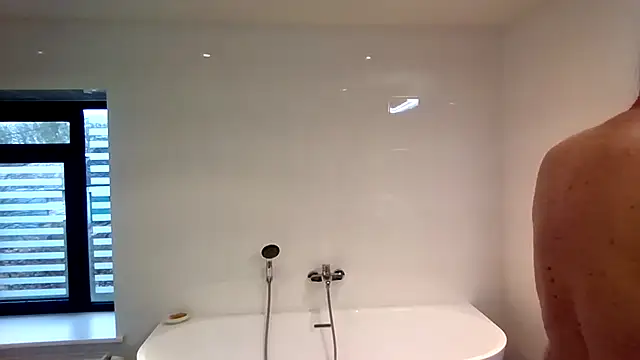 Snapshot of HotLucas66 chatting on 03/31/26, 05:53 HotLucas66 online show from 03/31/26, 05:53