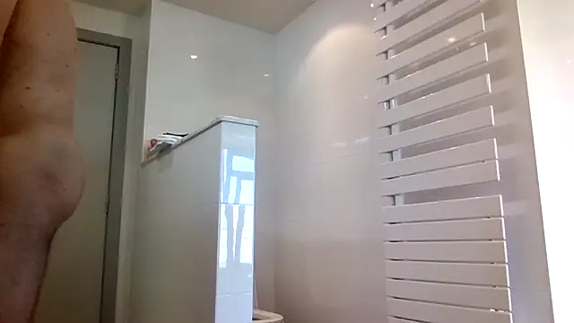 Snapshot of HotLucas66 chatting on 03/29/26, 09:11 HotLucas66 online show from 03/29/26, 09:11