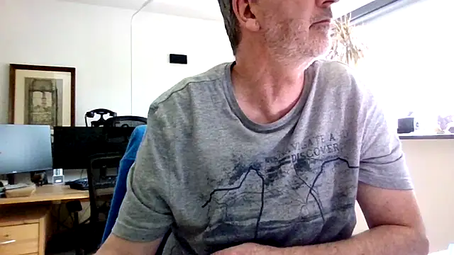 Snapshot of HotLucas66 chatting on 04/09/26, 01:50 HotLucas66 online show from 04/09/26, 01:50