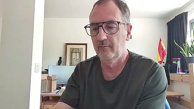 Snapshot of HotLucas66 chatting on 07/18/26, 10:24 HotLucas66 online show from 07/18/26, 10:24