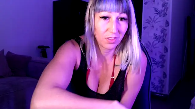 kendra peach online show from 04/04/26, 09:10