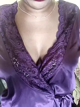 Snapshot of Rubina_Love chatting on 04/09/26, 08:20 Rubina Love online show from 04/09/26, 08:20