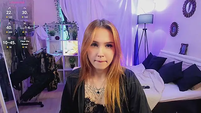 Snapshot of Lisa_mano chatting on 04/08/26, 10:17 Lisa mano online show from 04/08/26, 10:17