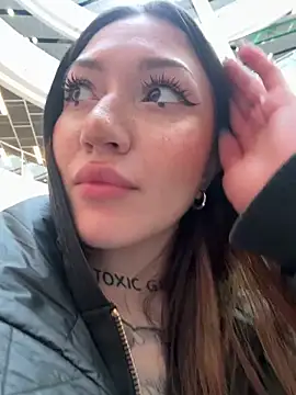 Snapshot of SaintSquirt chatting on 04/01/26, 09:43 SaintSquirt online show from 04/01/26, 09:43