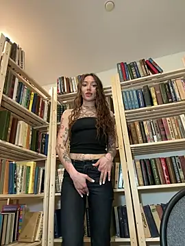 Snapshot of SaintSquirt chatting on 05/09/26, 10:18 SaintSquirt online show from 05/09/26, 10:18
