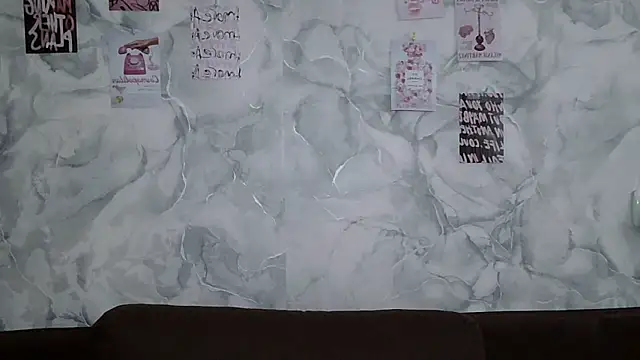 Jenny Kiss  online show from 04/08/26, 08:05