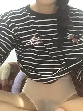 Yuri k2 online show from 04/15/26, 02:32