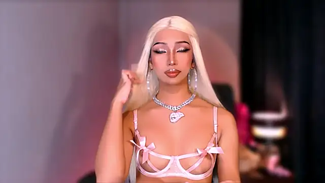 xEllaineCumsLotx online show from 05/13/26, 02:51