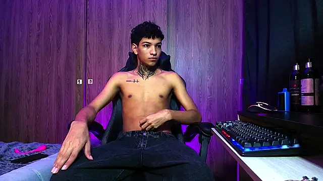 im Usuga online show from 05/21/26, 08:34
