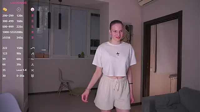 VirgenWaiki online show from 04/15/26, 05:39