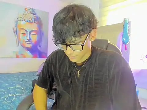 Snapshot of mathias_oberlin chatting on 04/07/26, 07:37 mathias oberlin online show from 04/07/26, 07:37