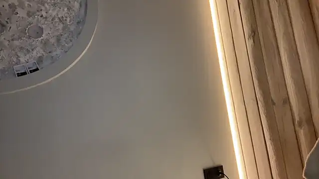 Ruby flame777 online show from 04/13/26, 07:40