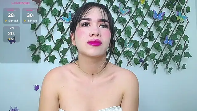 Snapshot of lizeth_wong chatting on 06/09/26, 01:34 lizeth wong online show from 06/09/26, 01:34