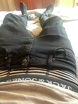 Snapshot of daaviid007 chatting on 03/24/26, 02:50 daaviid007 online show from 03/24/26, 02:50