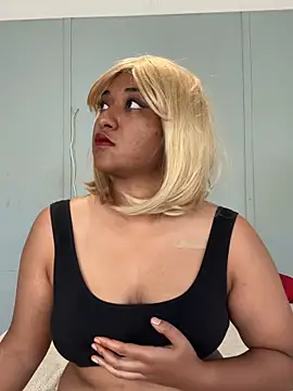 kamilah rose online show from 05/15/26, 07:39