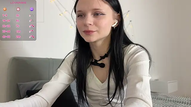 meowchaa online show from 04/21/26, 05:30