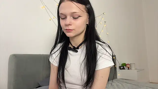 meowchaa online show from 07/02/26, 03:45