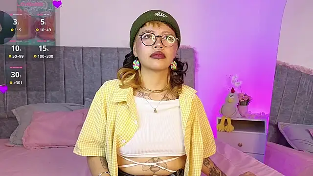 Luna Blooms online show from 04/04/26, 11:50