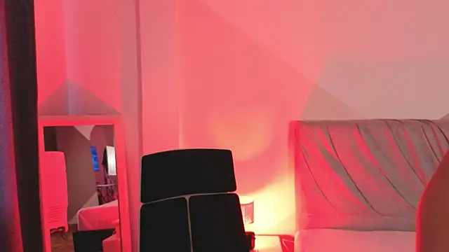 dania22  online show from 05/26/26, 01:53