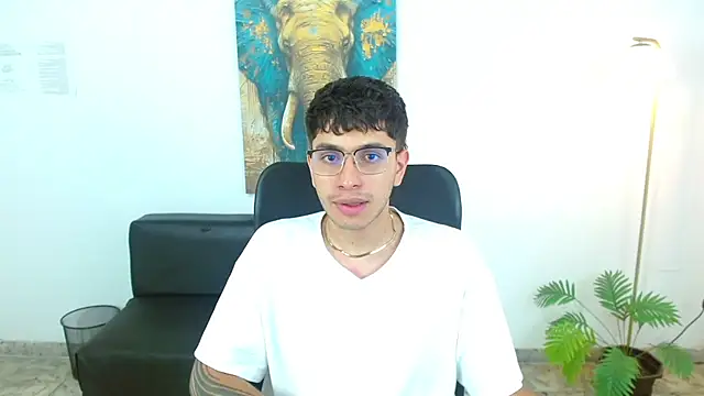 maax 18 online show from 03/27/26, 01:34