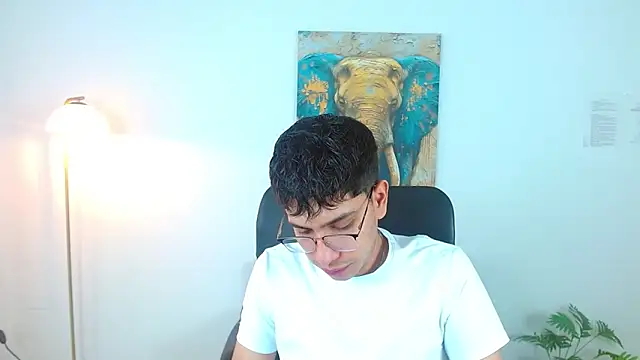 maax 18 online show from 04/01/26, 01:52