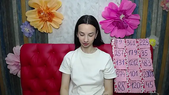 Je55icaBreeze online show from 05/26/26, 05:05