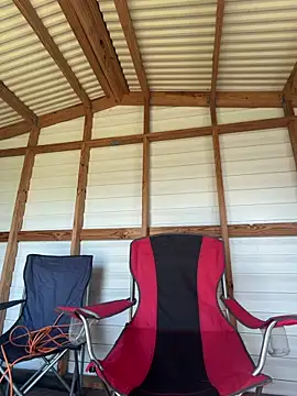 Snapshot of Thirdlegsuave chatting on 04/12/26, 02:53 Thirdlegsuave online show from 04/12/26, 02:53