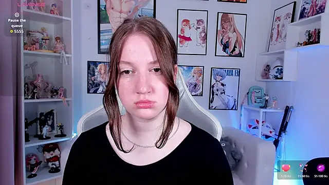 Elisabeth Binder online show from 05/04/26, 03:43
