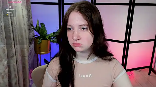 Elisabeth Binder online show from 04/09/26, 03:41