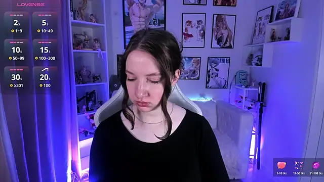 Elisabeth Binder online show from 05/10/26, 03:43