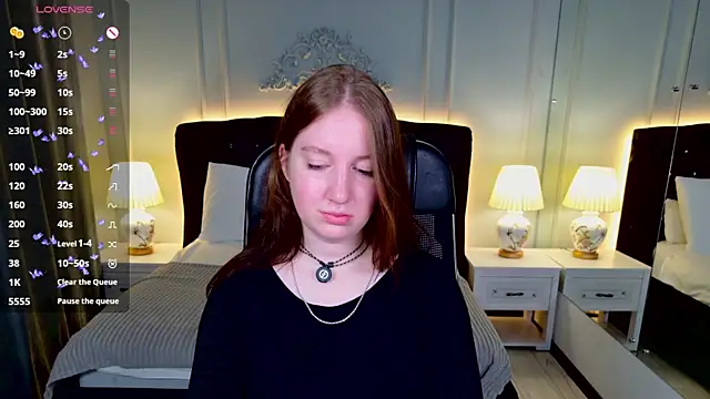 Snapshot of Elisabeth_Binder chatting on 06/20/26, 03:44 Elisabeth Binder online show from 06/20/26, 03:44