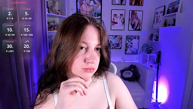 Elisabeth Binder online show from 05/15/26, 03:48