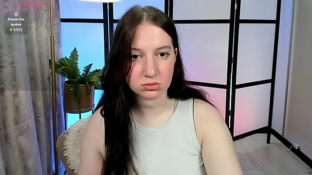 Elisabeth Binder online show from 03/25/26, 04:01