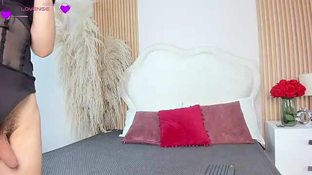 Hanna  mitsury  online show from 04/28/26, 12:20