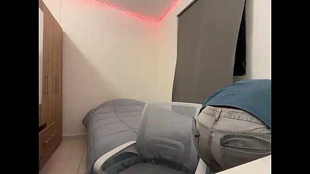 leo delveyy online show from 08/03/26, 10:21