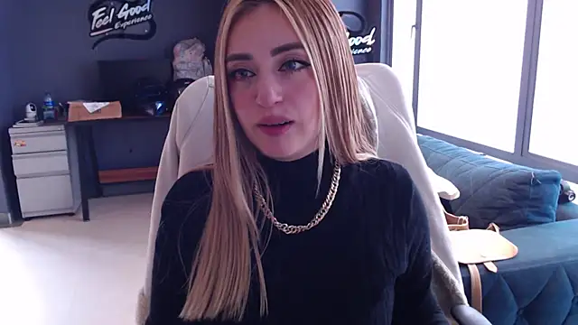 Snapshot of _mykinkydoll_ chatting on 03/26/26, 06:28 mykinkydoll online show from 03/26/26, 06:28