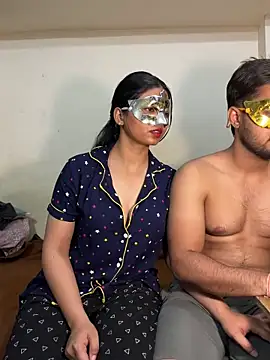 Snapshot of ClappingInsider chatting on 04/10/26, 06:15 ClappingInsider online show from 04/10/26, 06:15