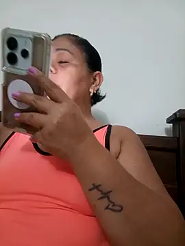 Veronica missbigg online show from 03/26/26, 11:57