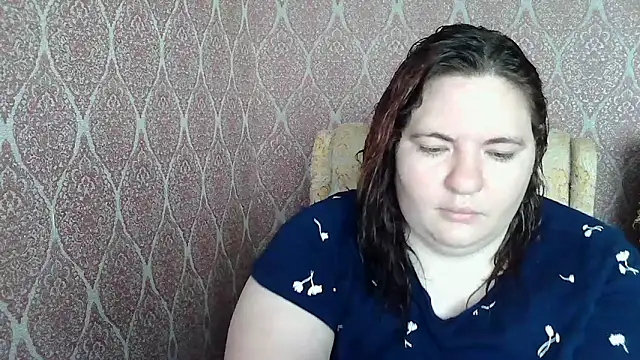 Snapshot of ElviraOreilllyX chatting on 04/13/26, 05:22 ElviraOreilllyX online show from 04/13/26, 05:22