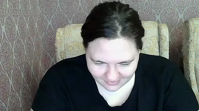 Snapshot of ElviraOreilllyX chatting on 04/23/26, 04:41 ElviraOreilllyX online show from 04/23/26, 04:41